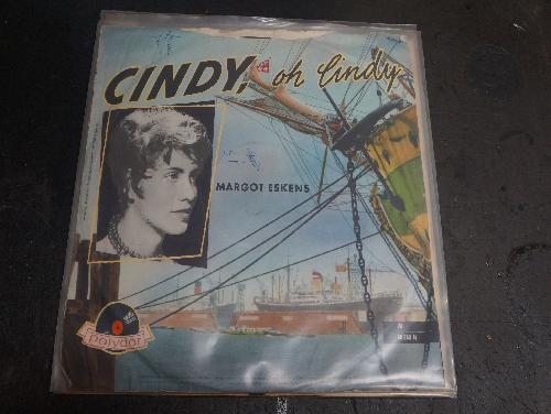 Margot Eskens Cindy, in speciale hoes